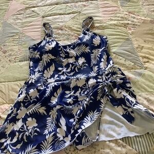 Ladies tummy control bathing suit